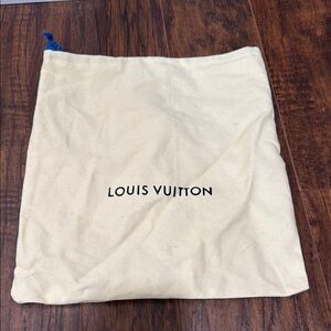 Louis Vuitton Medium Dustbag